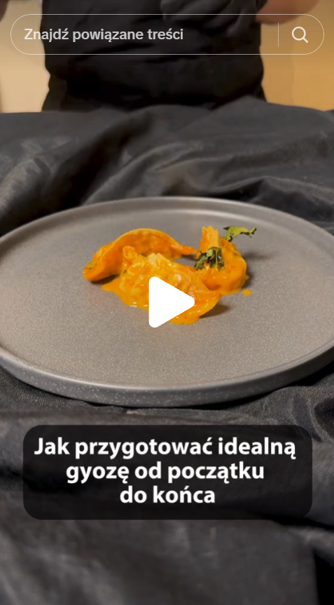 Gyoza pieczona w sosie curry